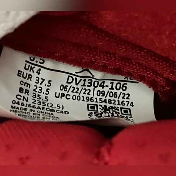 Nike Air Jordan 1 High Zoom Comfort 2 Valentine’s Day RARE Gorgeous Velvet Shoes - Picture 12 of 16